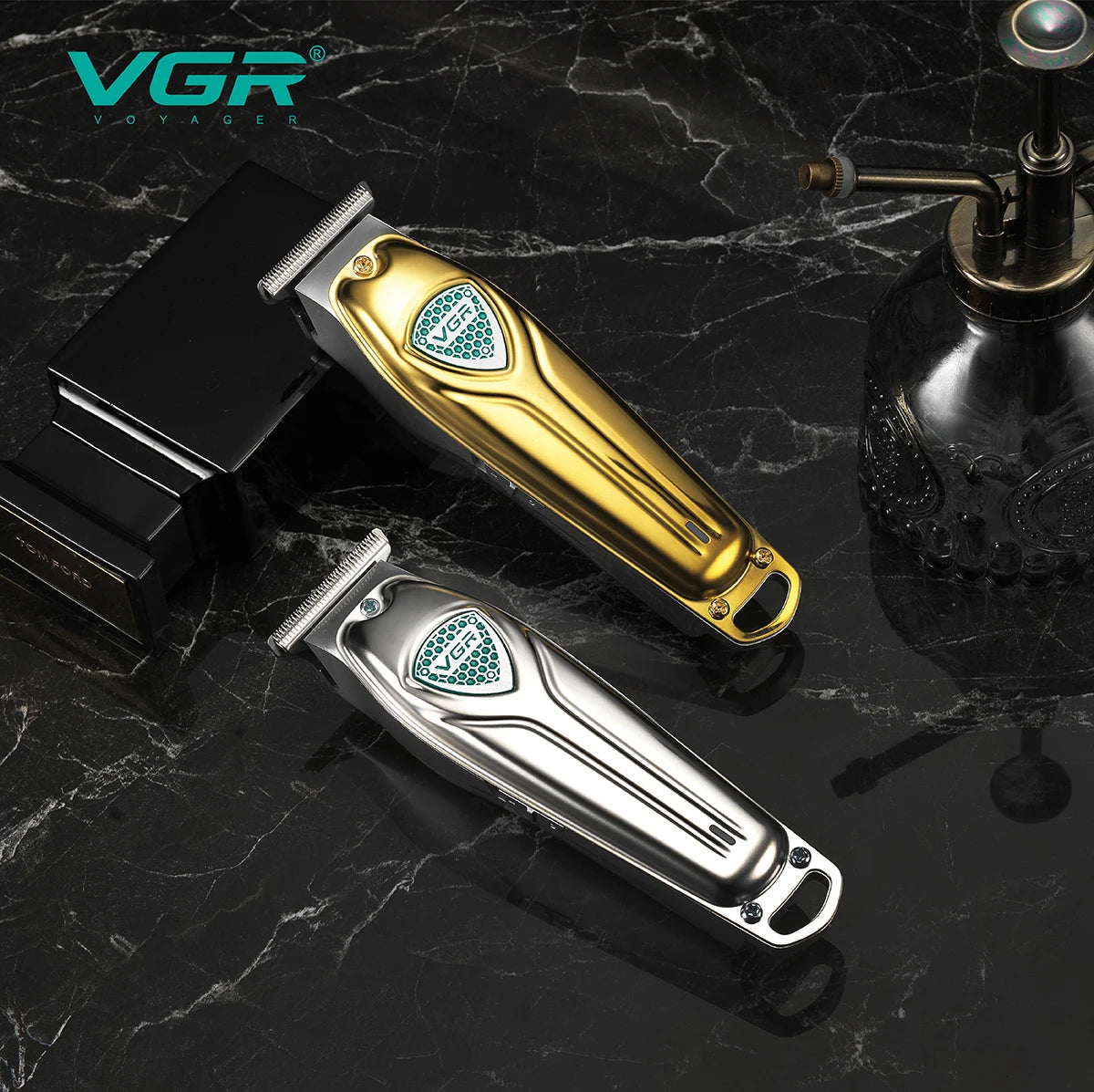 VGR Hair Clipper Rechargeable Hair Cutting Machine Professional Hair Trimmer Cordless Haircut Bald Head 0mm Cutting Blade V-911